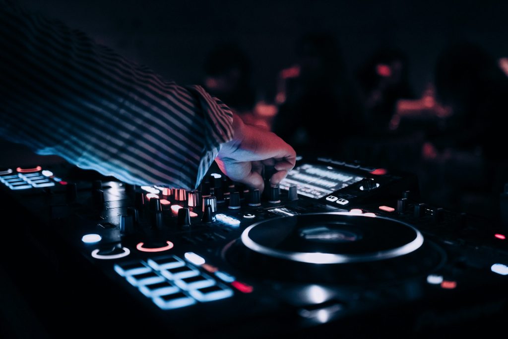 DJ PARA FIESTA PRIVADA 7